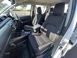 2023 Toyota Hilux SR