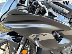 2024 Yamaha YZF-R7LA Black
