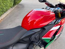 2024 DUCATI PANIGALE V2 BAYLISS 20TH ANNIV Red