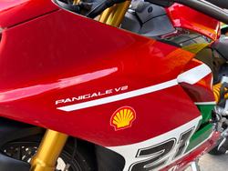 2024 DUCATI PANIGALE V2 BAYLISS 20TH ANNIV Red