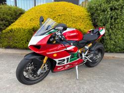 2024 DUCATI PANIGALE V2 BAYLISS 20TH ANNIV Red