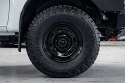 2020 Isuzu D-MAX SX MY19 4X4 Dual Range Splash White