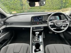 2025 Hyundai i30 Hybrid