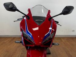 2025 Honda CBR650RAC RED