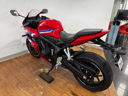 2025 Honda CBR650RAC RED