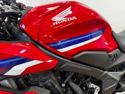 2025 Honda CBR650RAC RED