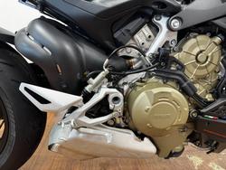 2021 Ducati STREETFIGHTER V4 S Black