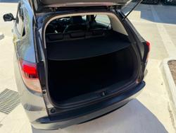 2016 Honda HR-V VTi-L