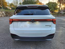 2025 MG MGS5 EV Essence 62