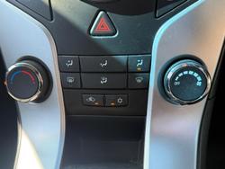 2015 Holden Cruze Equipe JH Series II MY15 Redhot