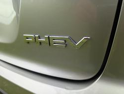 2024 Mitsubishi Eclipse Cross PHEV ES