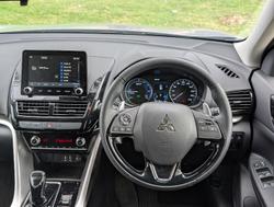 2024 Mitsubishi Eclipse Cross PHEV ES