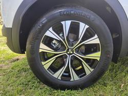 2025 Mitsubishi ASX LS