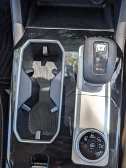 2025 Mitsubishi Outlander ES