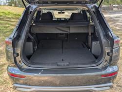 2025 Mitsubishi Outlander LS