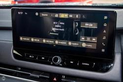 2025 Mitsubishi Outlander LS