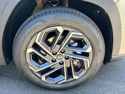 2026 Hyundai Tucson Hybrid Premium