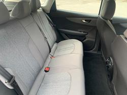 2025 MG MGS5 EV Excite 49