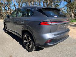 2025 MG HS Hybrid+ Excite