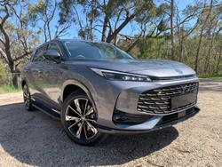 2025 MG HS Super Hybrid Essence