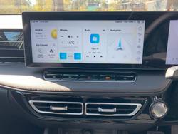 2025 MG HS Super Hybrid Essence