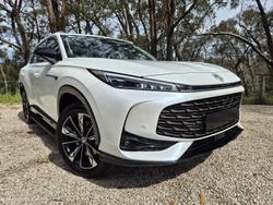 2025 MG HS Super Hybrid Essence