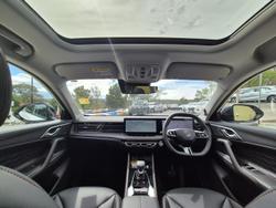 2025 MG HS Super Hybrid Essence