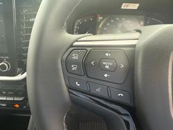 2025 Isuzu MU-X LS-T