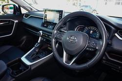 2020 Toyota RAV4 Cruiser