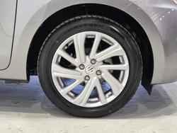 2021 Suzuki Swift GL Navigator Plus