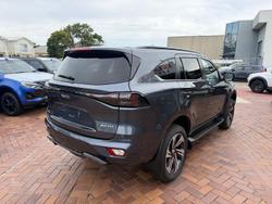 2025 Isuzu MU-X LS-T