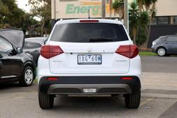 2023 Suzuki Vitara LY Series II Cool White