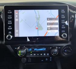 2022 Toyota Hilux SR5