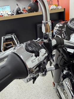 2025 Royal Enfield CLASSIC 650 Black