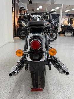 2025 Royal Enfield CLASSIC 650 Black