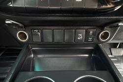 2022 Toyota Hilux SR5