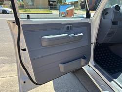 2025 Toyota Landcruiser GXL