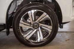 2025 Isuzu MU-X LS-T