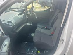 2025 Peugeot Partner Pro