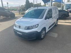 2025 Peugeot Partner Pro