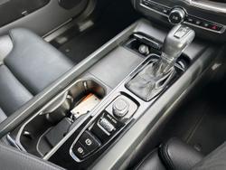 2021 Volvo XC60 T5 Momentum
