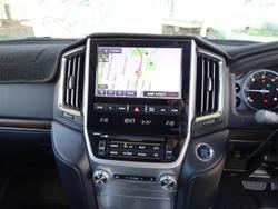 2017 Toyota Landcruiser VX VDJ200R 4X4 Dual Range Glacier White