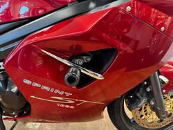 Triumph 2006 TRIUMPH 1050CC SPRINT ST RED