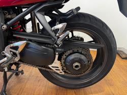 Triumph 2006 TRIUMPH 1050CC SPRINT ST RED