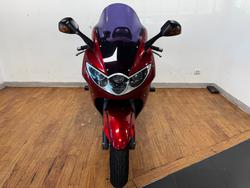 Triumph 2006 TRIUMPH 1050CC SPRINT ST RED