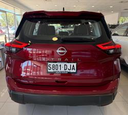 2025 Nissan X-TRAIL ST