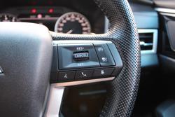 2023 Mitsubishi Outlander LS