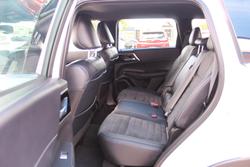 2023 Mitsubishi Outlander LS