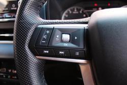 2023 Mitsubishi Outlander LS