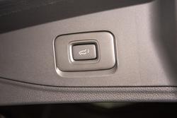 2025 Isuzu MU-X X-TERRAIN